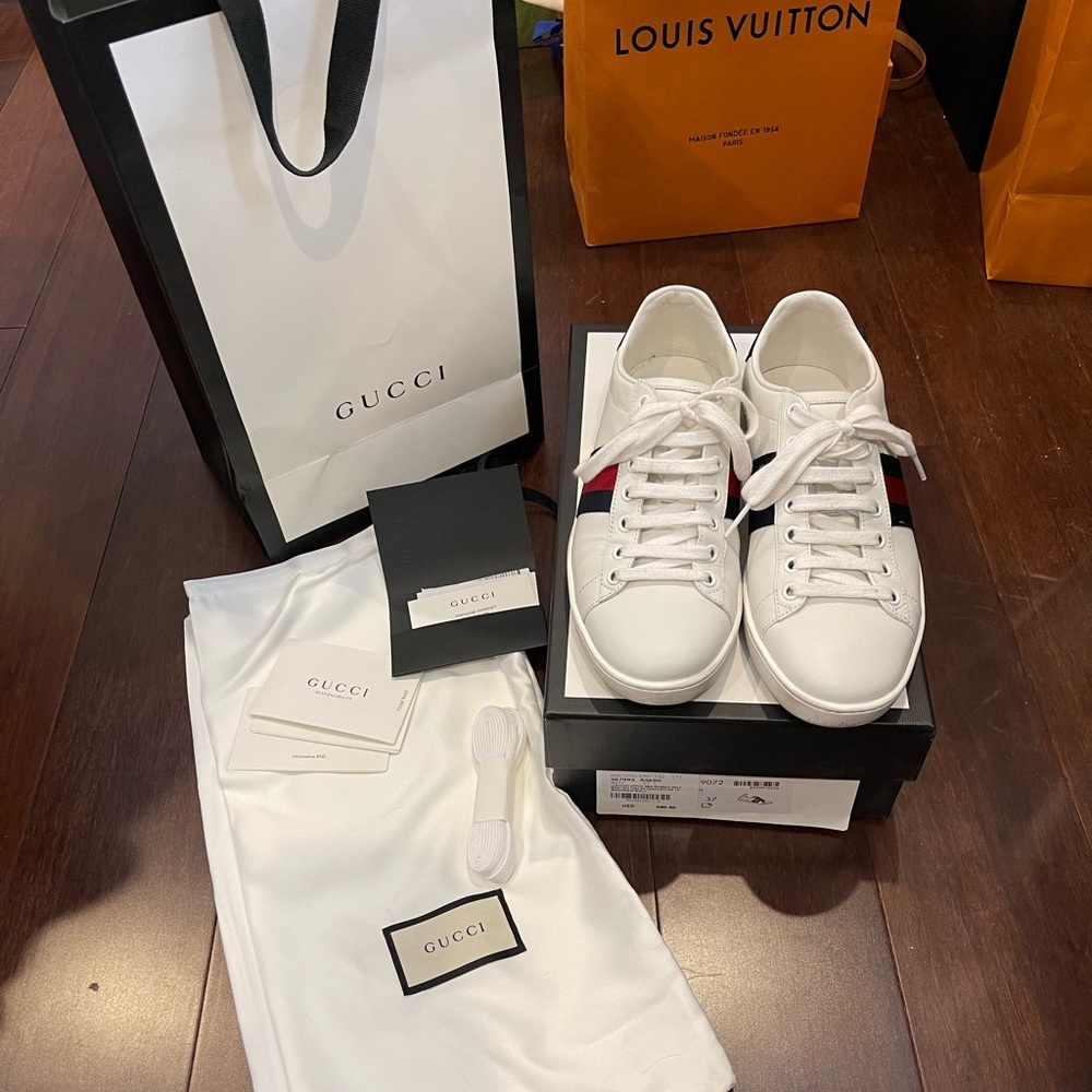 Gucci Ace Leather Sneaker